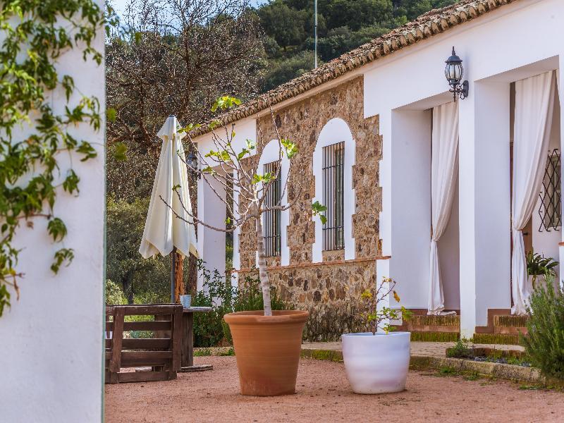 Balneario Aguas Villaharta Екстер'єр фото