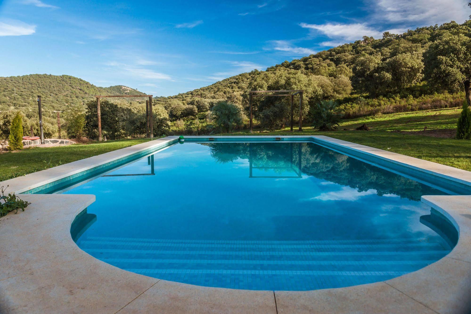 Balneario Aguas Villaharta Екстер'єр фото